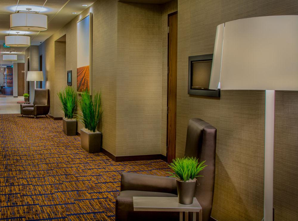 Courtyard By Marriott Winnipeg Airport Exteriör bild