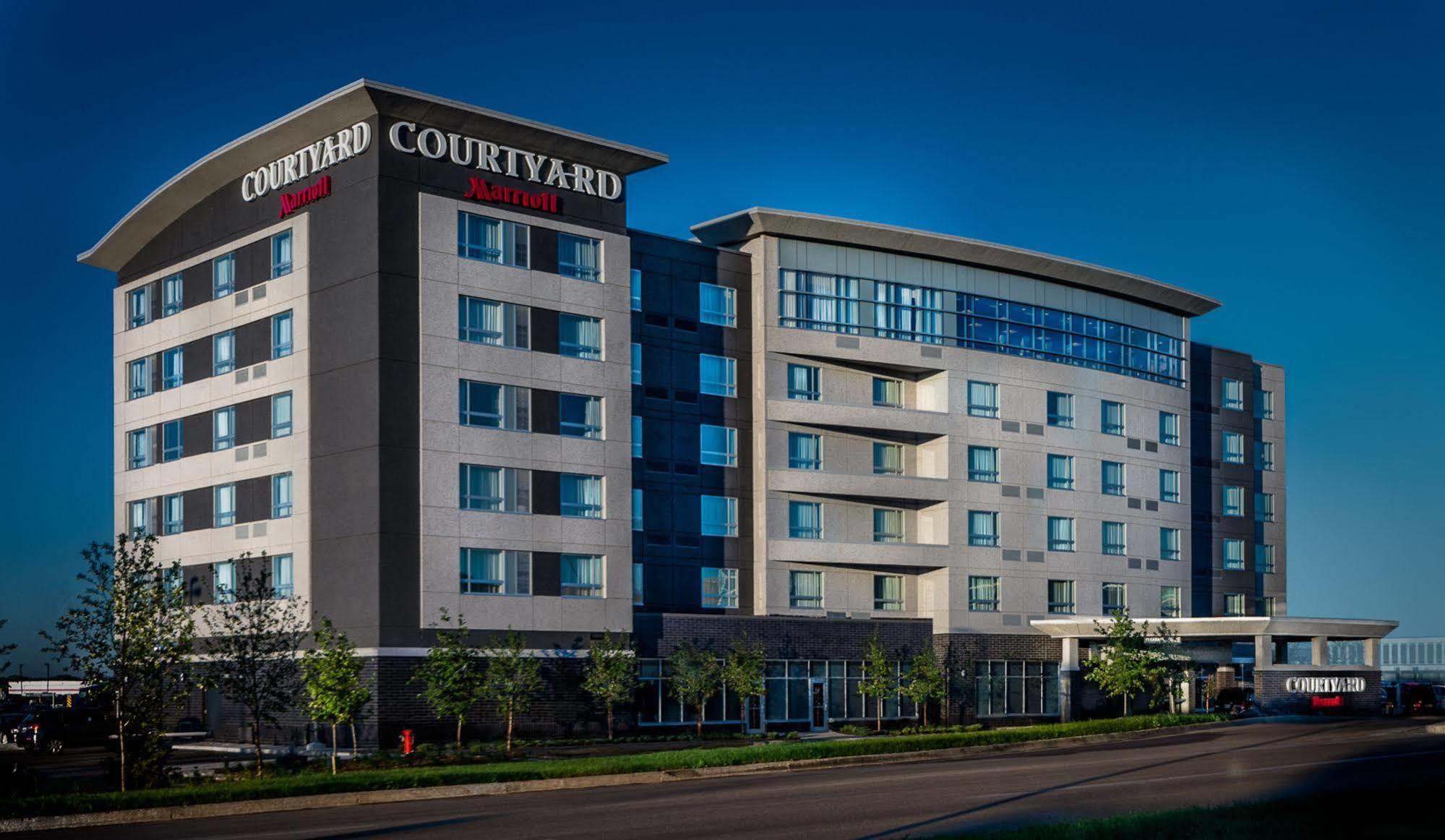 Courtyard By Marriott Winnipeg Airport Exteriör bild